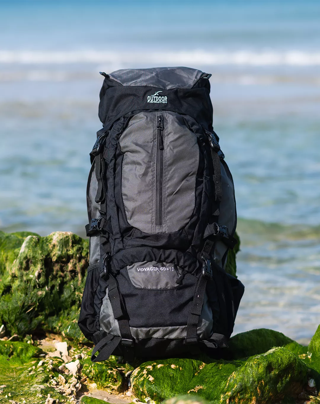 תרמיל Voyager 60+15L – Outdoor Revolution-10850 – אפור-כהה – 1