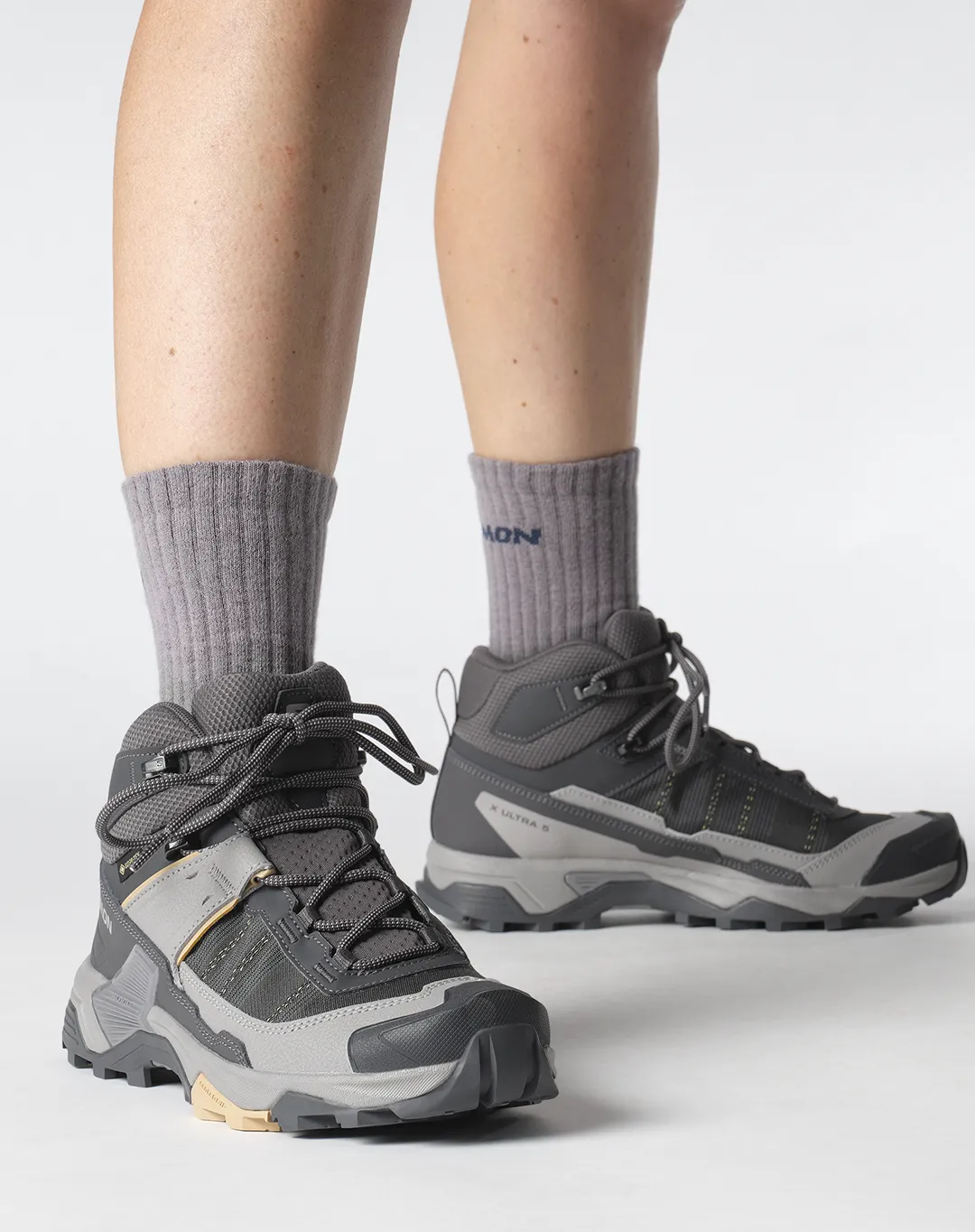נעלי נשים X Ultra 5 Mid GTX